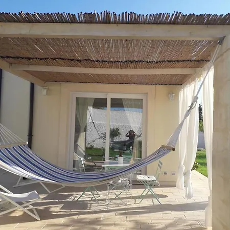 La Bouganville Avola Exterior photo