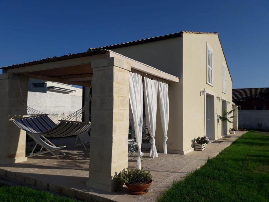 La Bouganville Avola