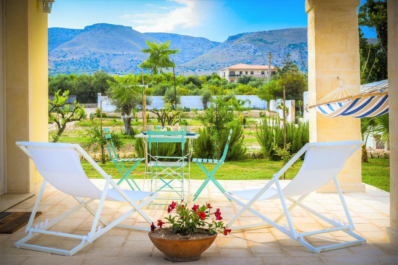 Apartment La Bouganville